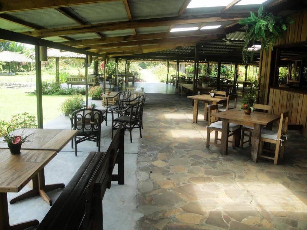 Gardenia Country Inn Tomohon Ngoại thất bức ảnh