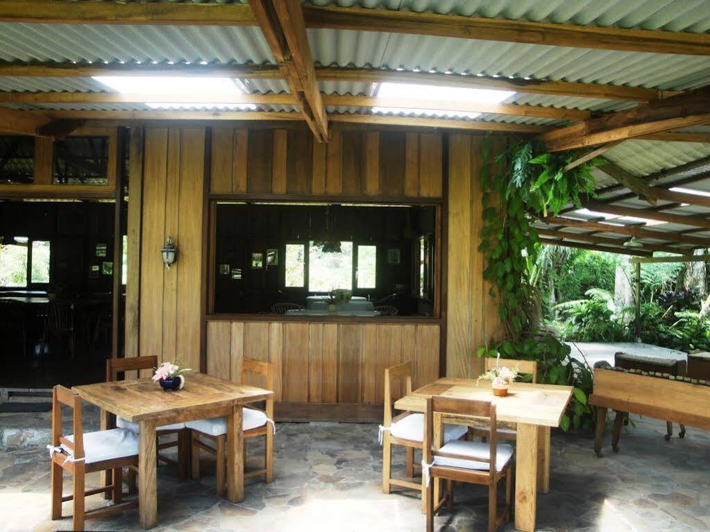Gardenia Country Inn Tomohon Ngoại thất bức ảnh